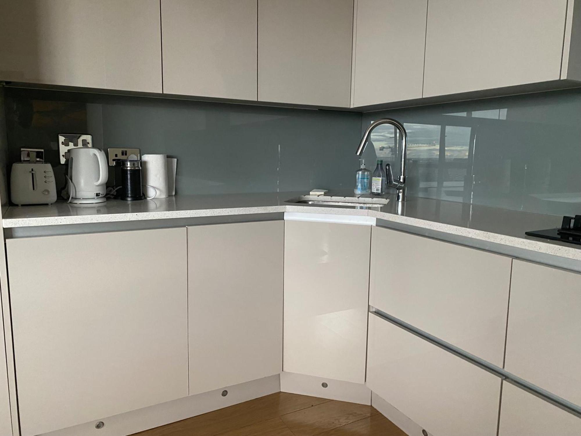 Appartamento 2 Bed Parking Balcony River View Londra
